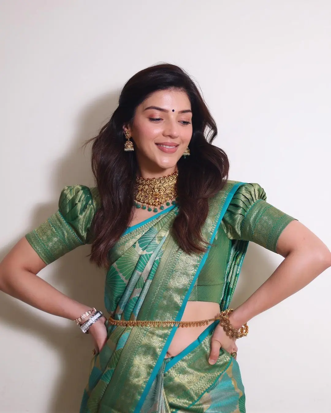 Mehreen Pirzada In South Indian Traditional Green Saree Blouse